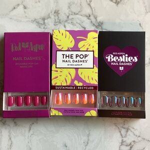 Red Aspen Nail Dashes - Vibrant Press-On Nails Set